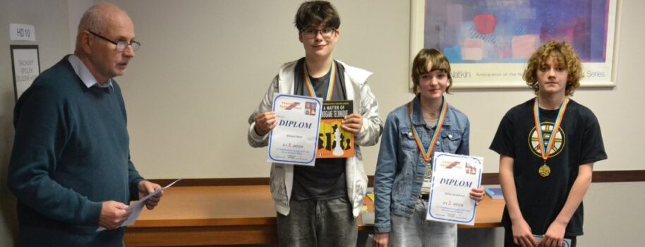 Šachová sezona 25/26 se o víkendu 22.11.-23.11.rozběhla naplno.