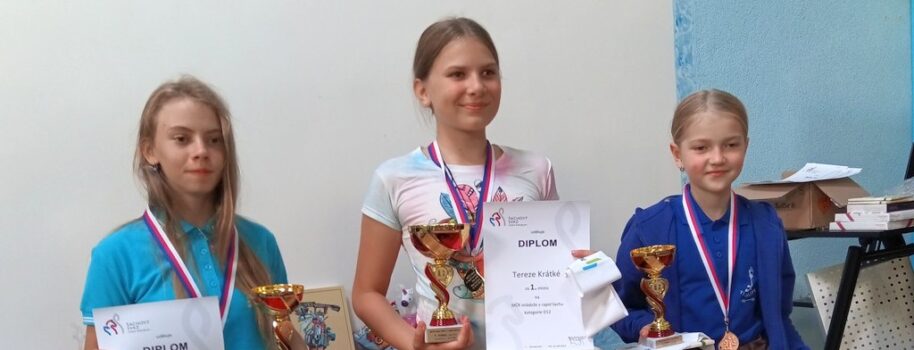 Tereza Krátká je mistryní České republiky v rapid šachu dívek do 12 let !!